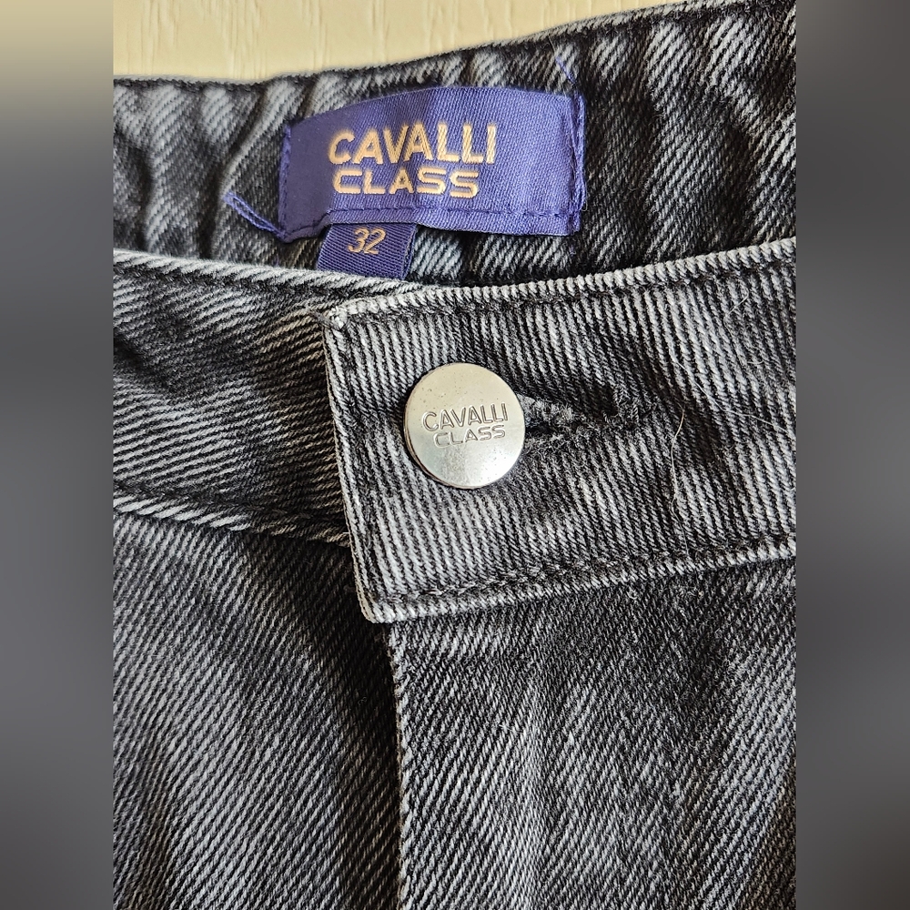 CAVALLI CLASS NWT Black 5-Pocket Straight High-Rise Cropped Jeans. Size M. - Picture 5 of 16